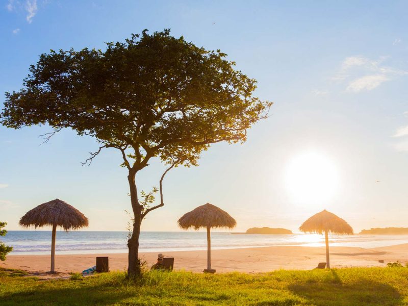 linda-playa-en-nicaragua